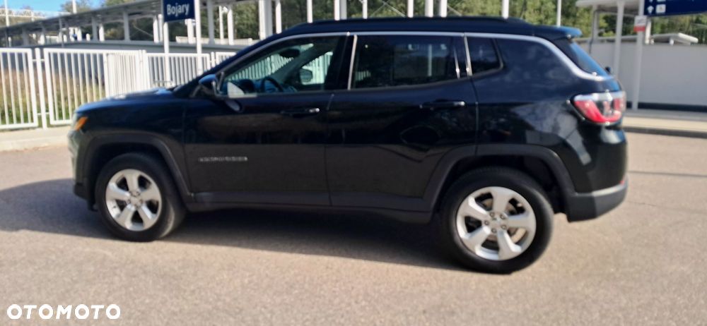 Jeep Compass - 22
