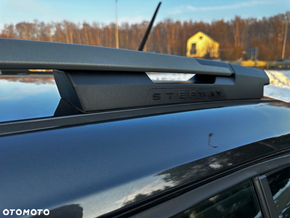 Dacia Sandero Stepway TCe 90 Expression + - 32