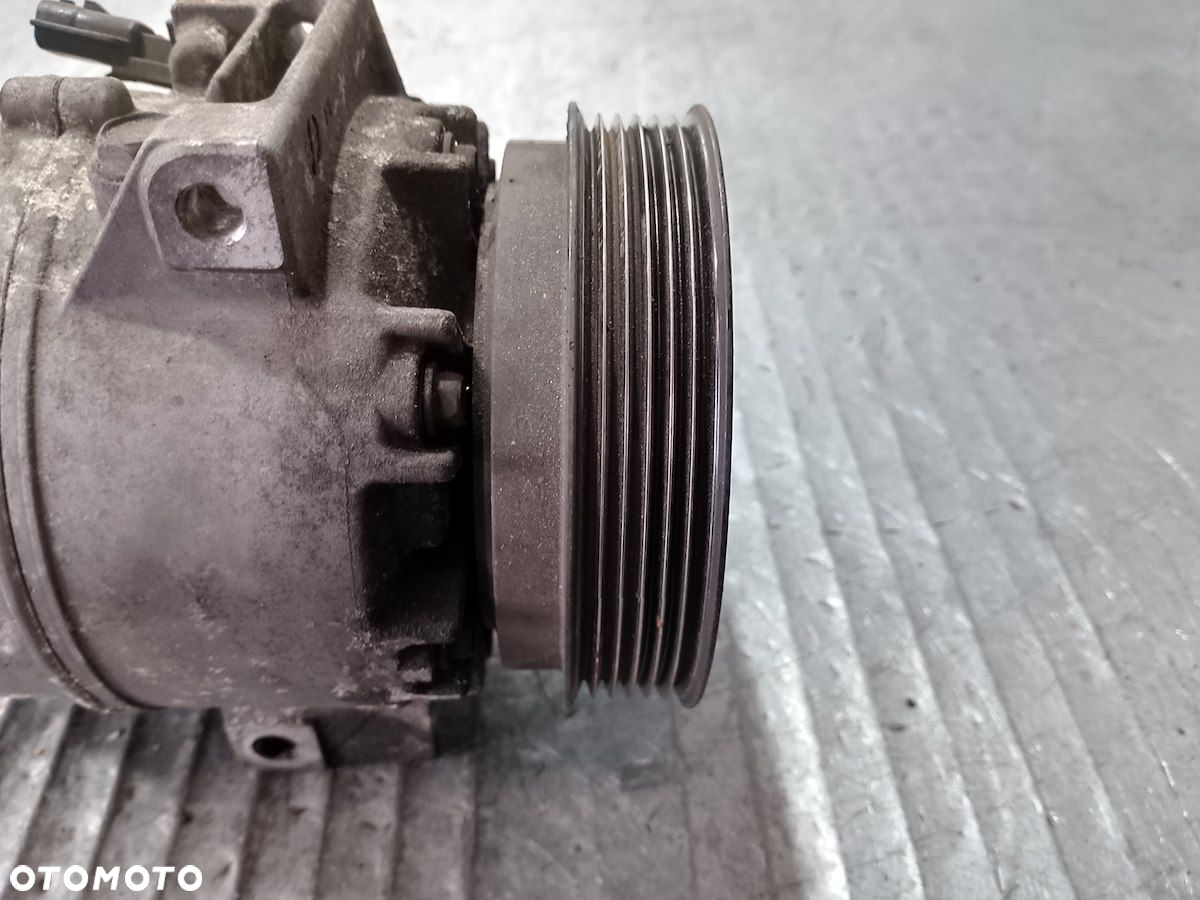 POMPA, SPRĘŻARKA KLIMATYZACJI RENAULT LAGUNA III  8200720417A 1.5 dCI - 4