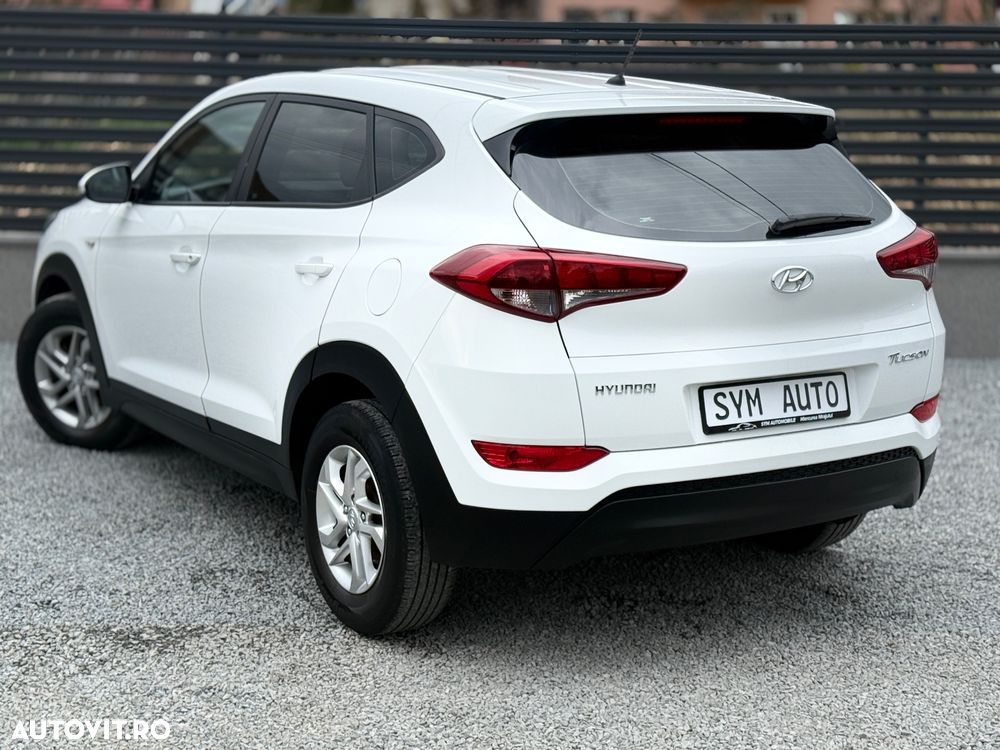 Hyundai Tucson blue 1.7 CRDi 2WD Advantage - 5