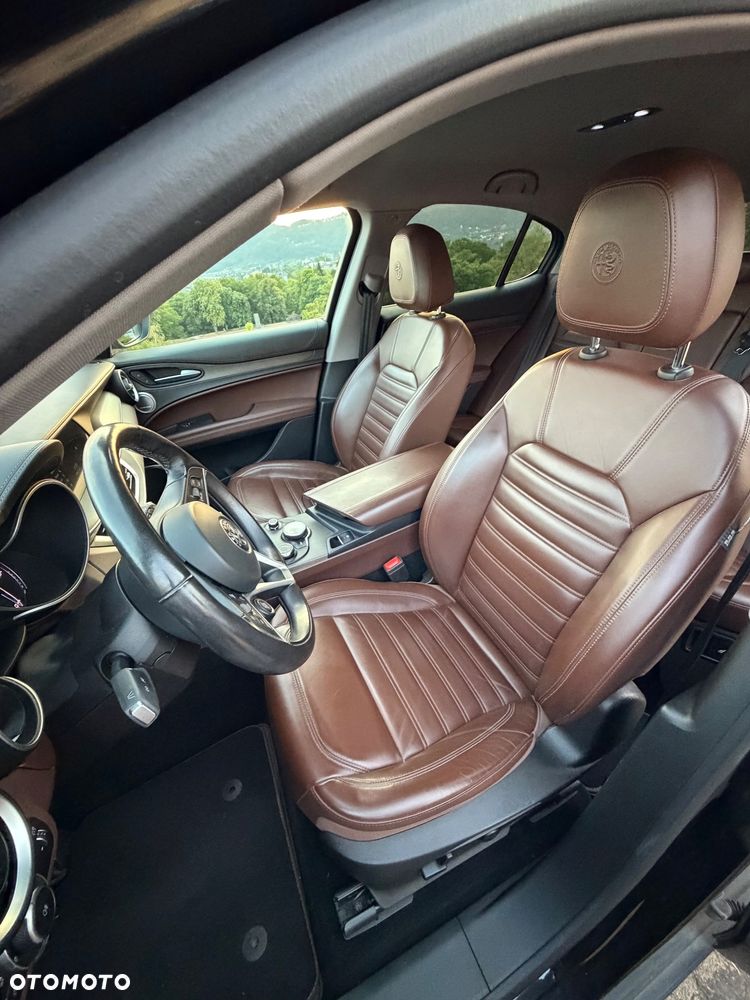 Alfa Romeo Stelvio 2018 photo 3