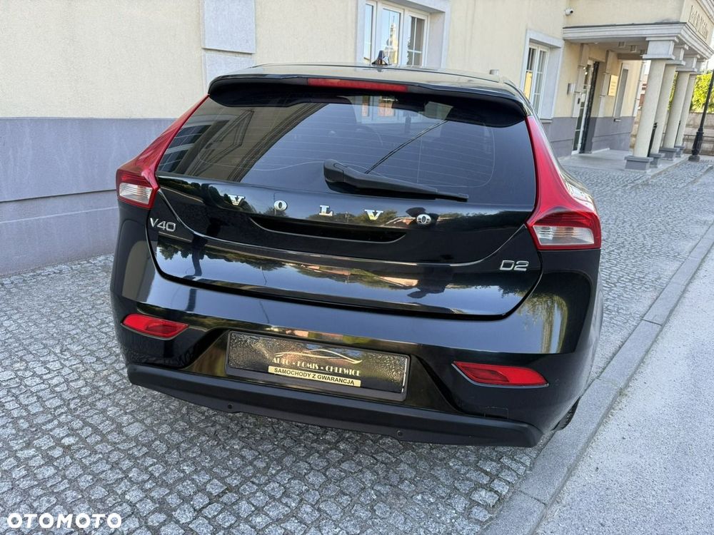 Volvo V40 - 10