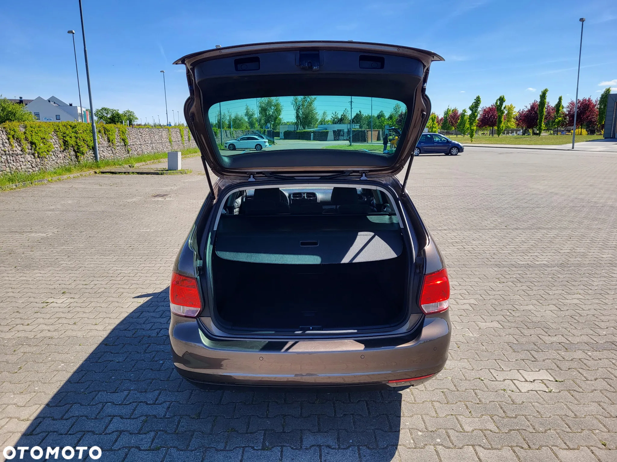 Volkswagen Golf VII 1.2 TSI BMT Trendline - 19