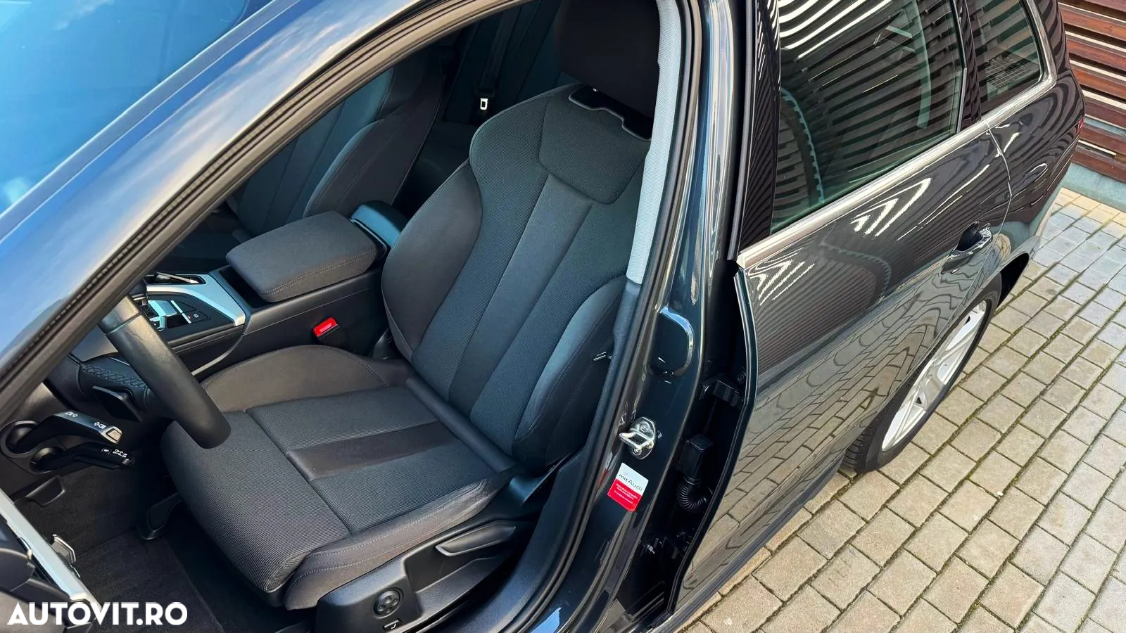 Audi A4 Avant 40 TDI S tronic design - 16
