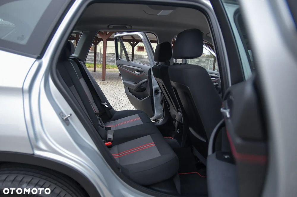 BMW X1 sDrive20d Sport Line - 31