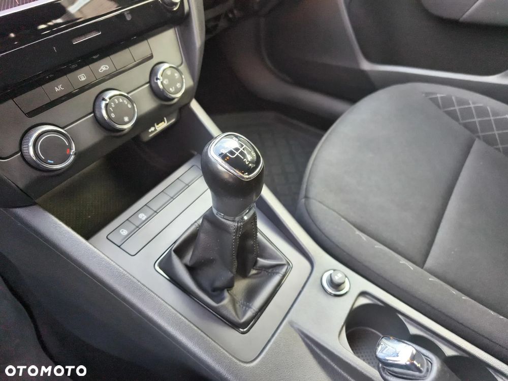 Skoda Octavia 1.4 TSI Active - 14