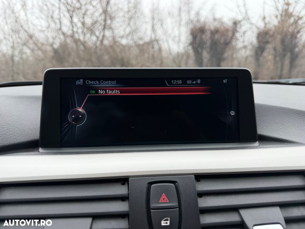 BMW Seria 3 320d DPF Aut. - 30