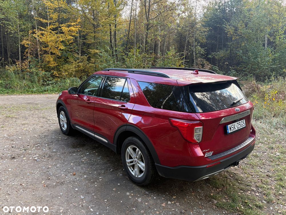 Ford Explorer - 4