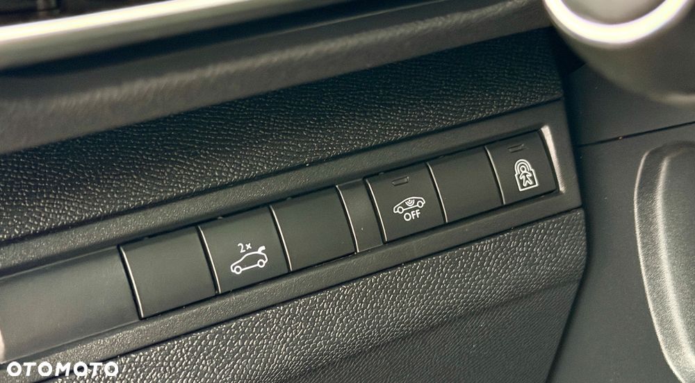 Peugeot 3008 BlueHDi 180 Stop & Start EAT6 GT - 21