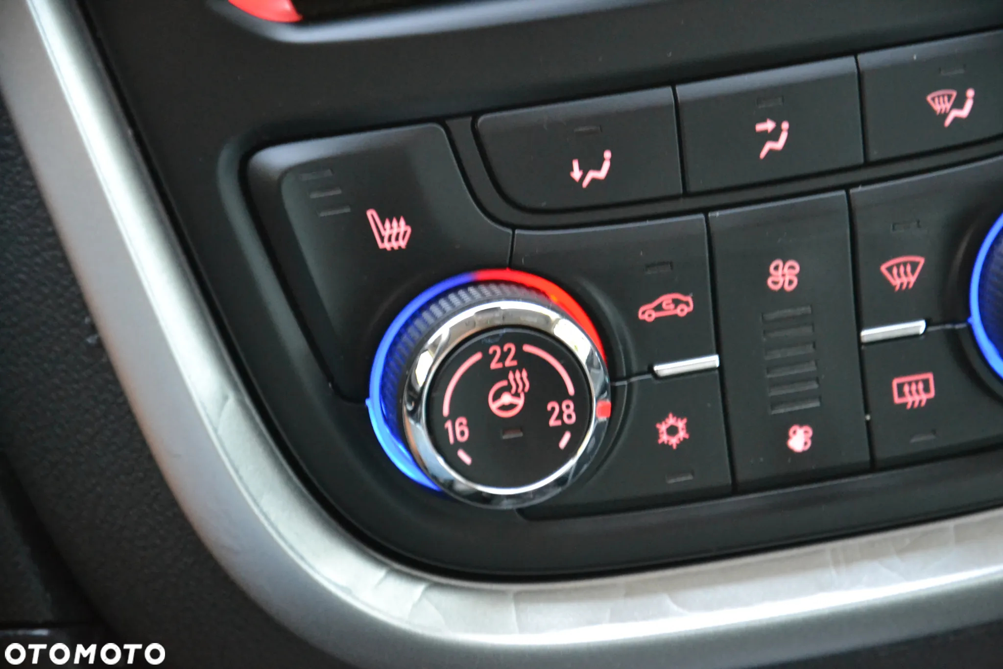 Opel Mokka 1.6 CDTI Cosmo S&S - 9