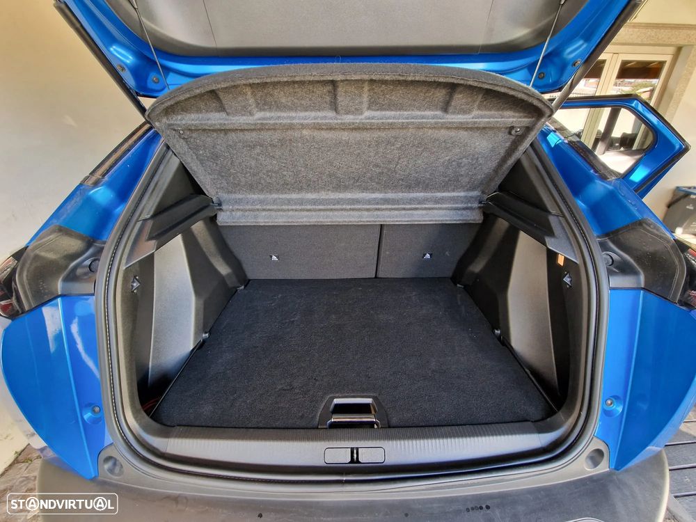 Peugeot 2008 1.2 PureTech GT Line - 14