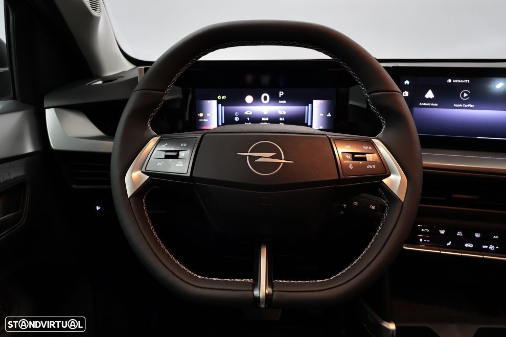 Opel Frontera - 17