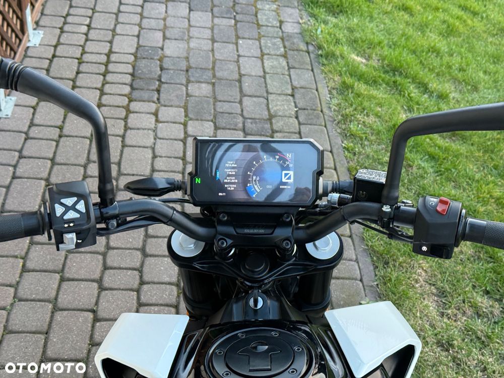 KTM Duke 125 - 13