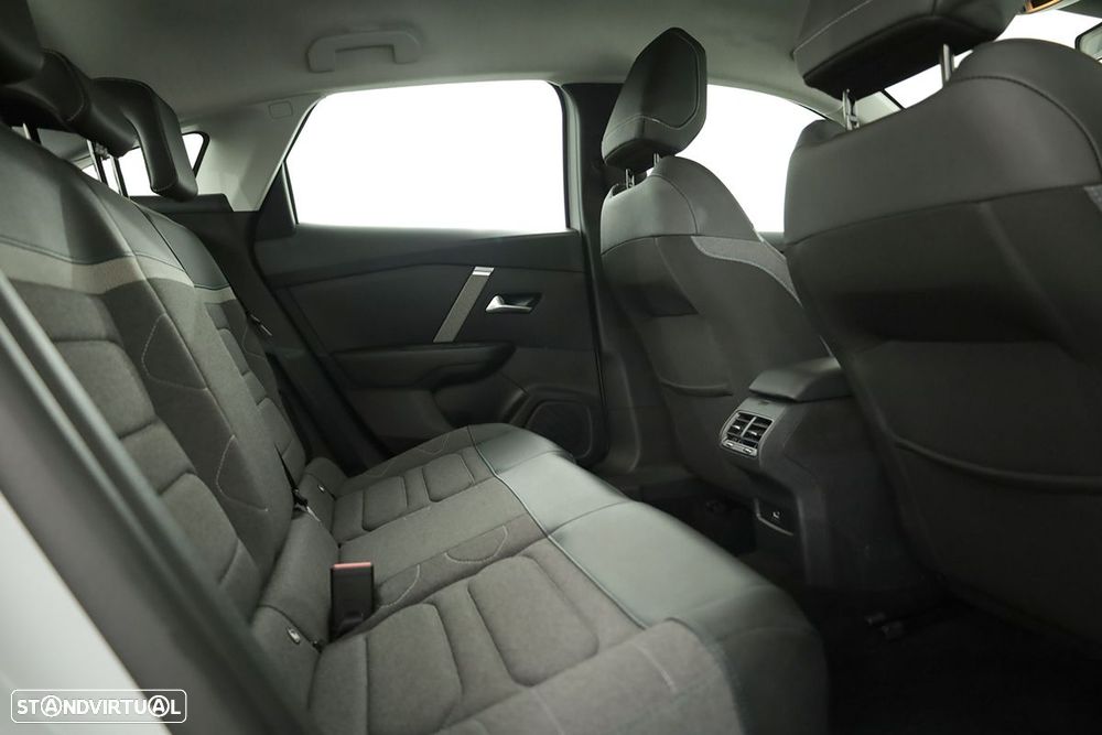 Citroën C4 1.2 PureTech Plus EAT8 - 20