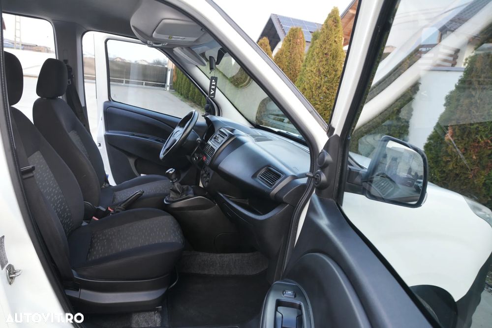 Opel Combo - 10