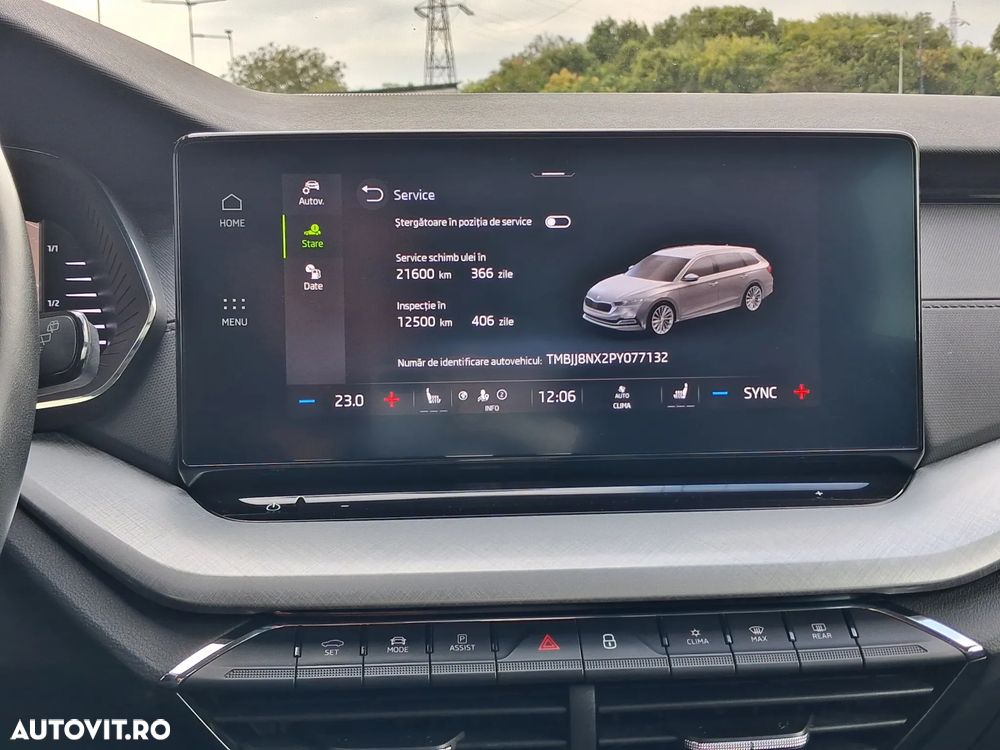 Skoda Octavia 2.0 TDI DSG Tour - 31