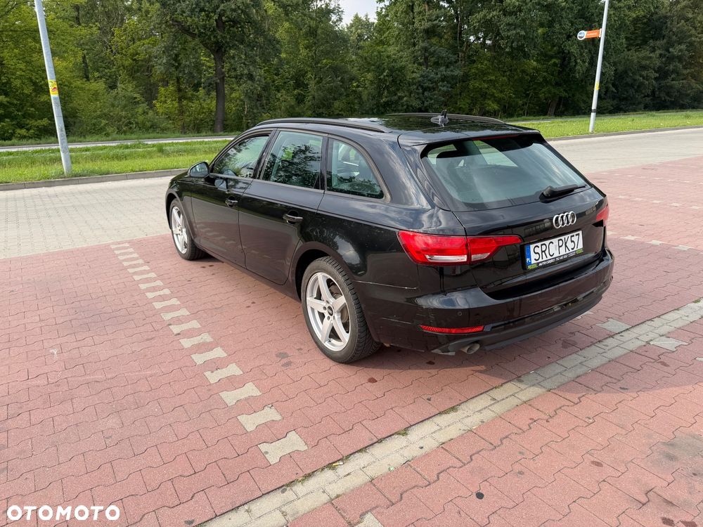 Audi A4 Avant - 4