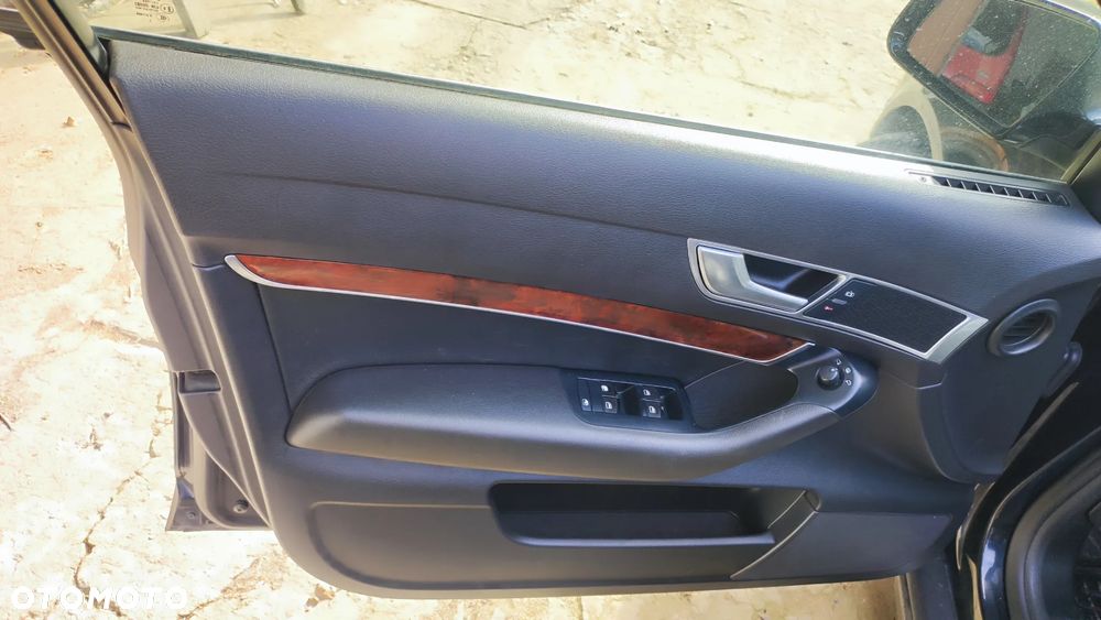 Audi A6 Avant - 4