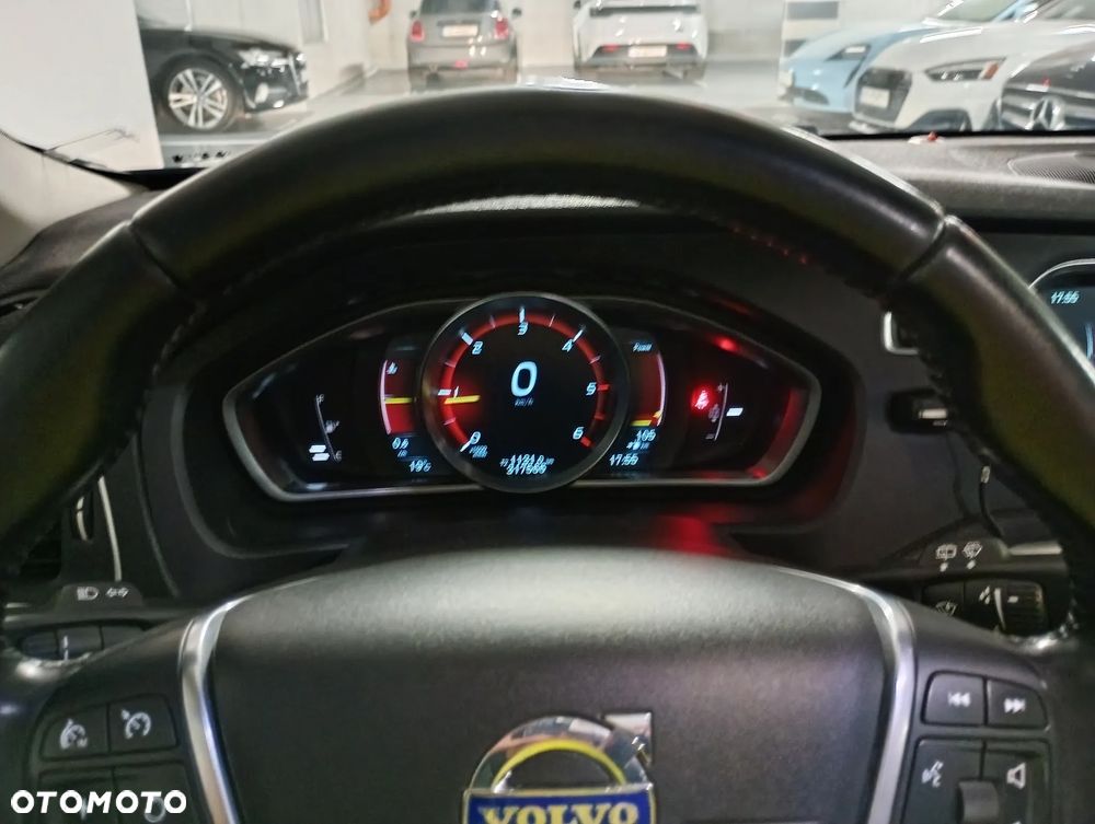 Volvo V40 D2 - 6