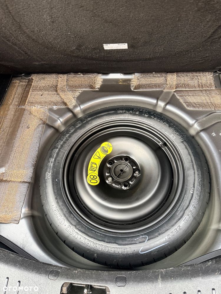 Ford Focus 1.6 16V Trend - 28