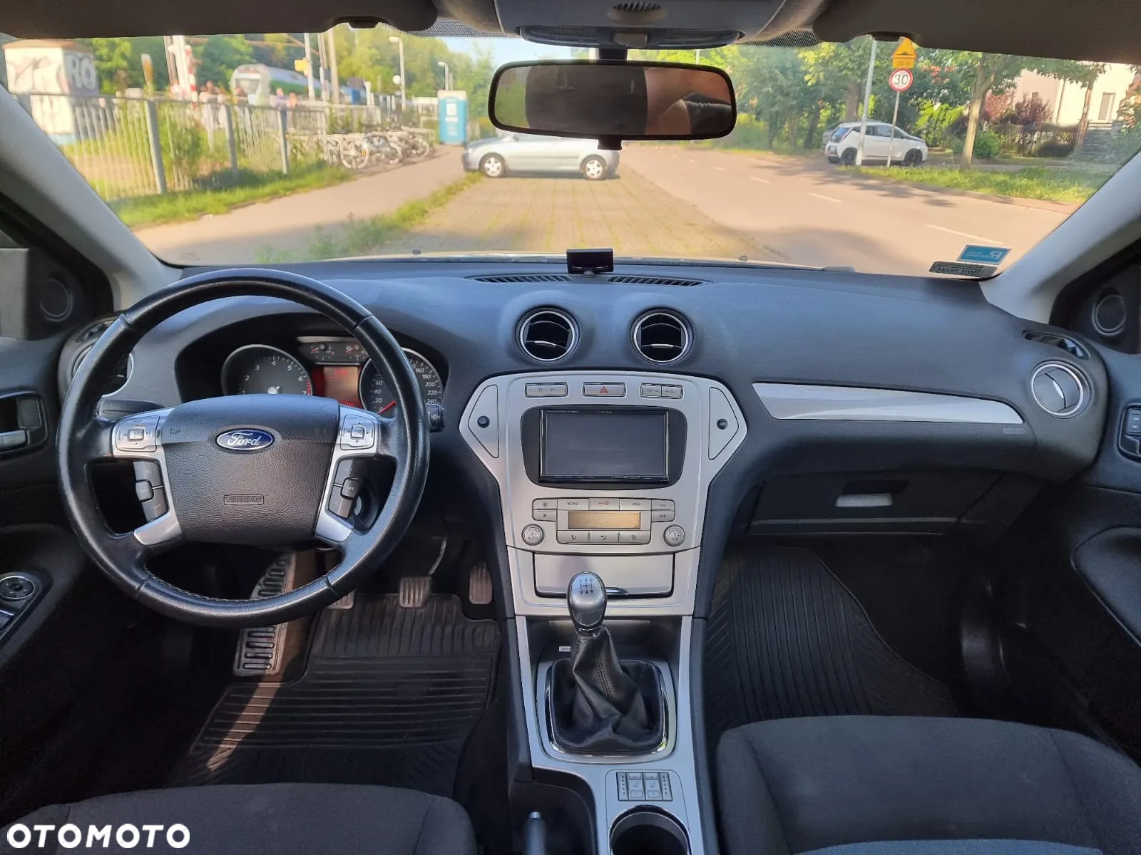 Ford Mondeo - 7