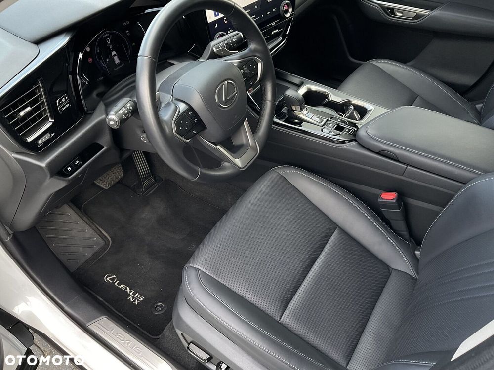 Lexus NX 350h Prestige AWD - 22