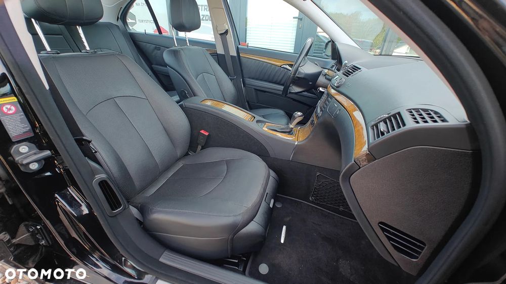Mercedes-Benz Klasa E 500 Avantgarde - 14