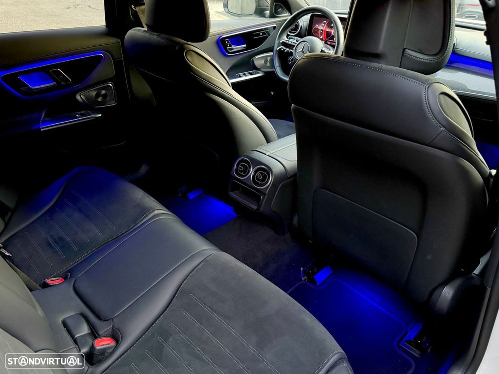 Mercedes-Benz C 300 de 4Matic T 9G-TRONIC AMG Line - 18