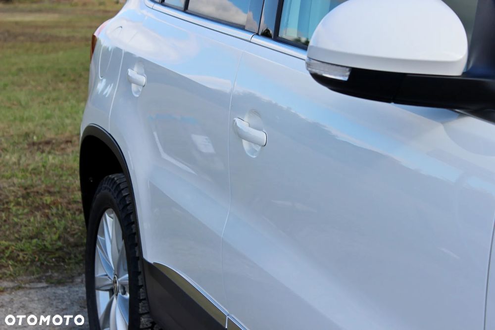 Volkswagen Tiguan - 16