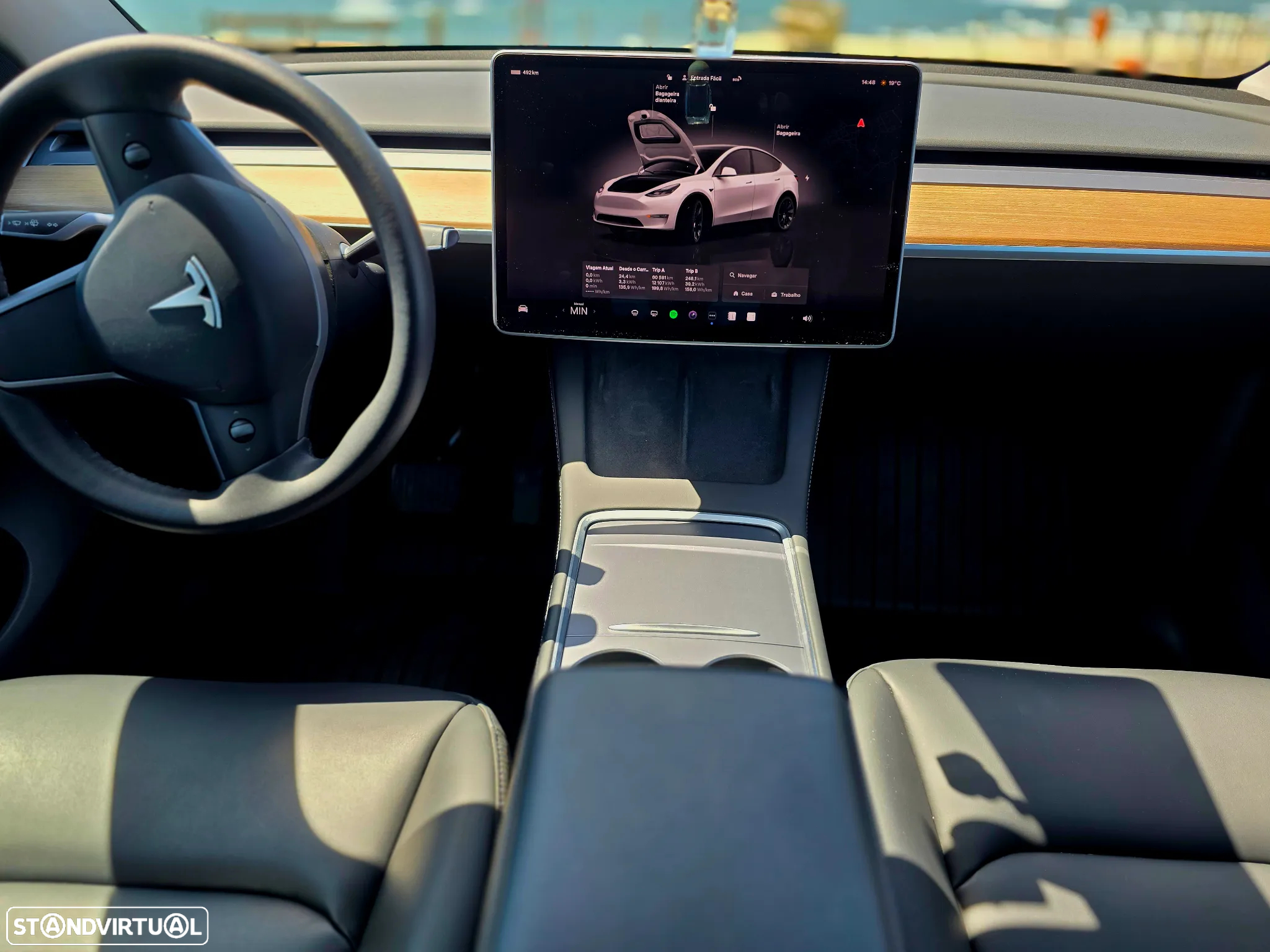 Tesla Model Y Long Range Dual Motor AWD - 11