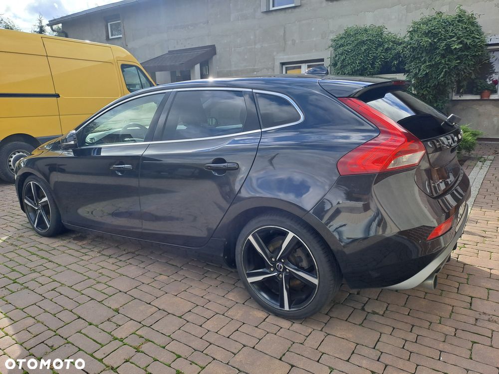 Volvo V40 - 2