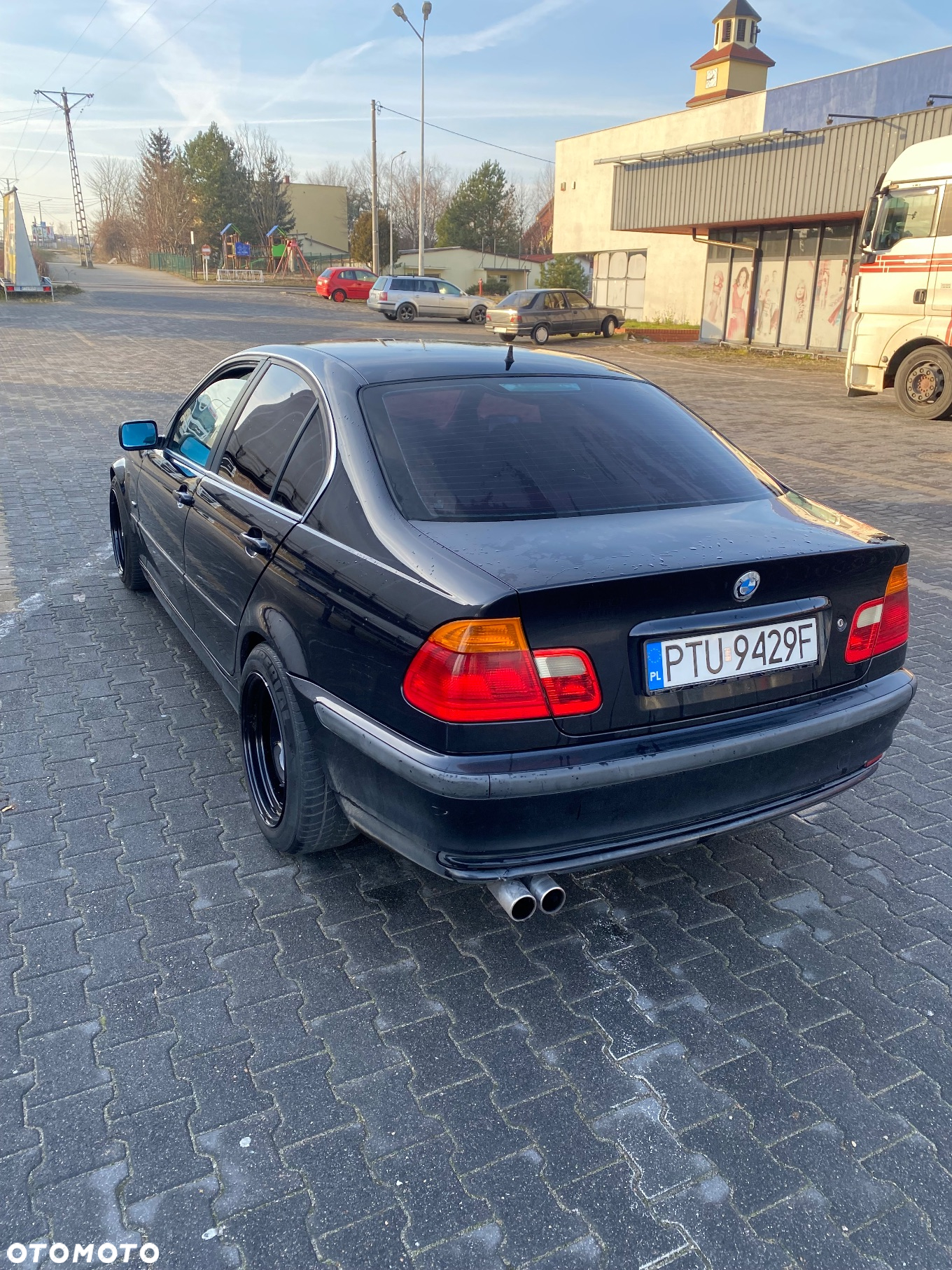 BMW Seria 3 320i - 3