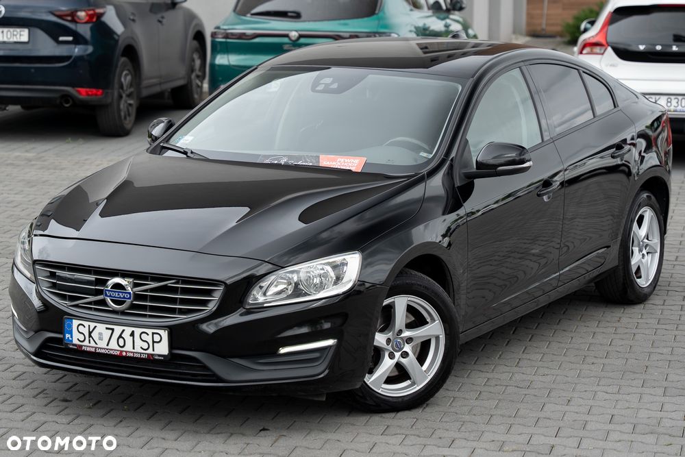 Volvo S60 D3 Drive-E Momentum - 10