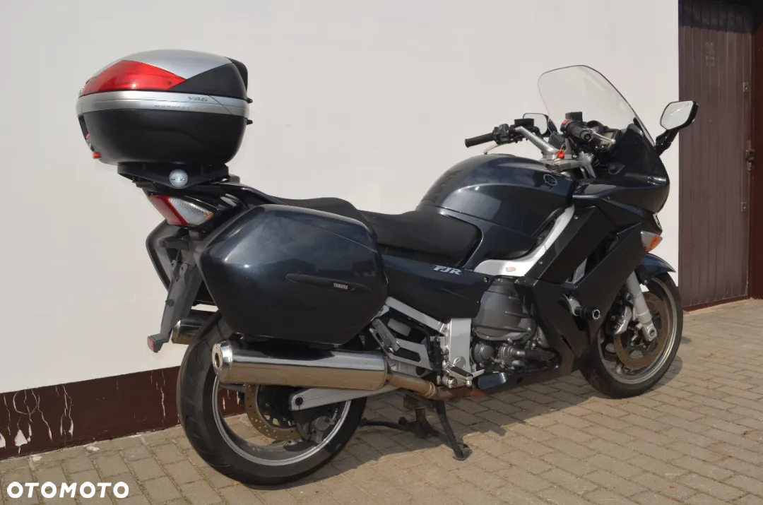 Yamaha FJR - 4