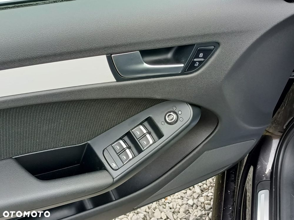 Audi A4 Avant 2.0 TDI 116g DPF Attraction - 18