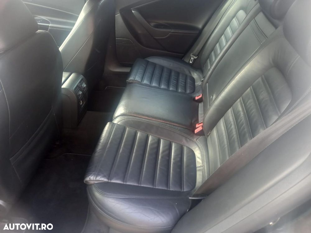 Volkswagen Passat - 13