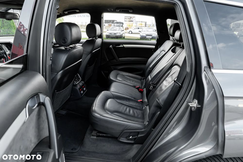 Audi Q7 3.0 TDI DPF Quattro Tiptronic - 25