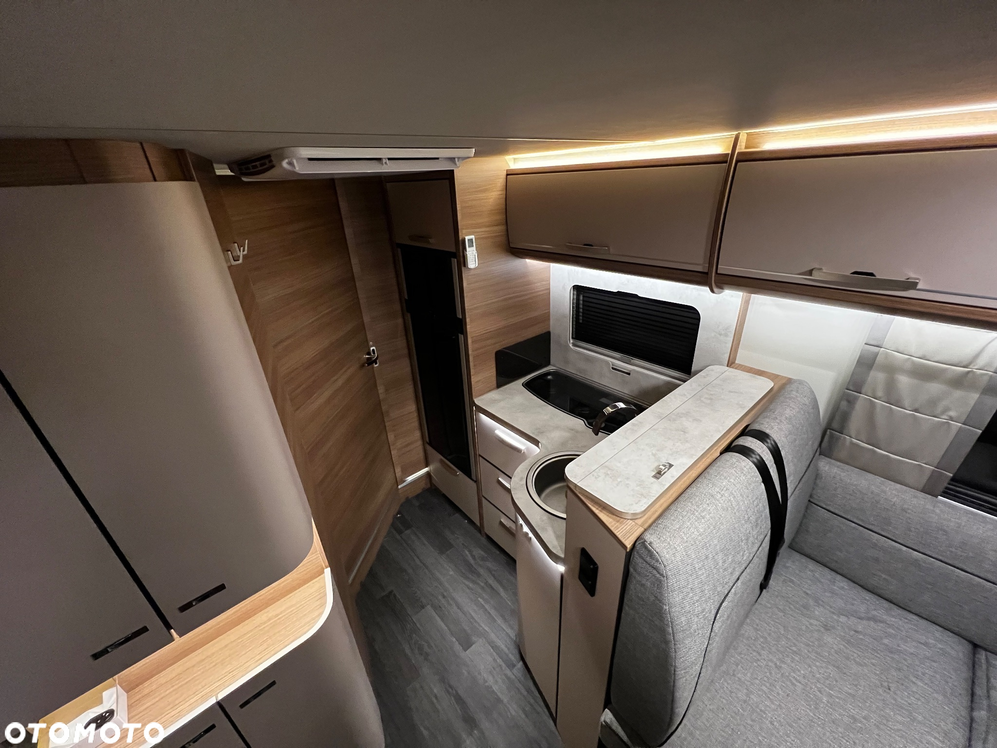 KNAUS Live I900 LEG - 9