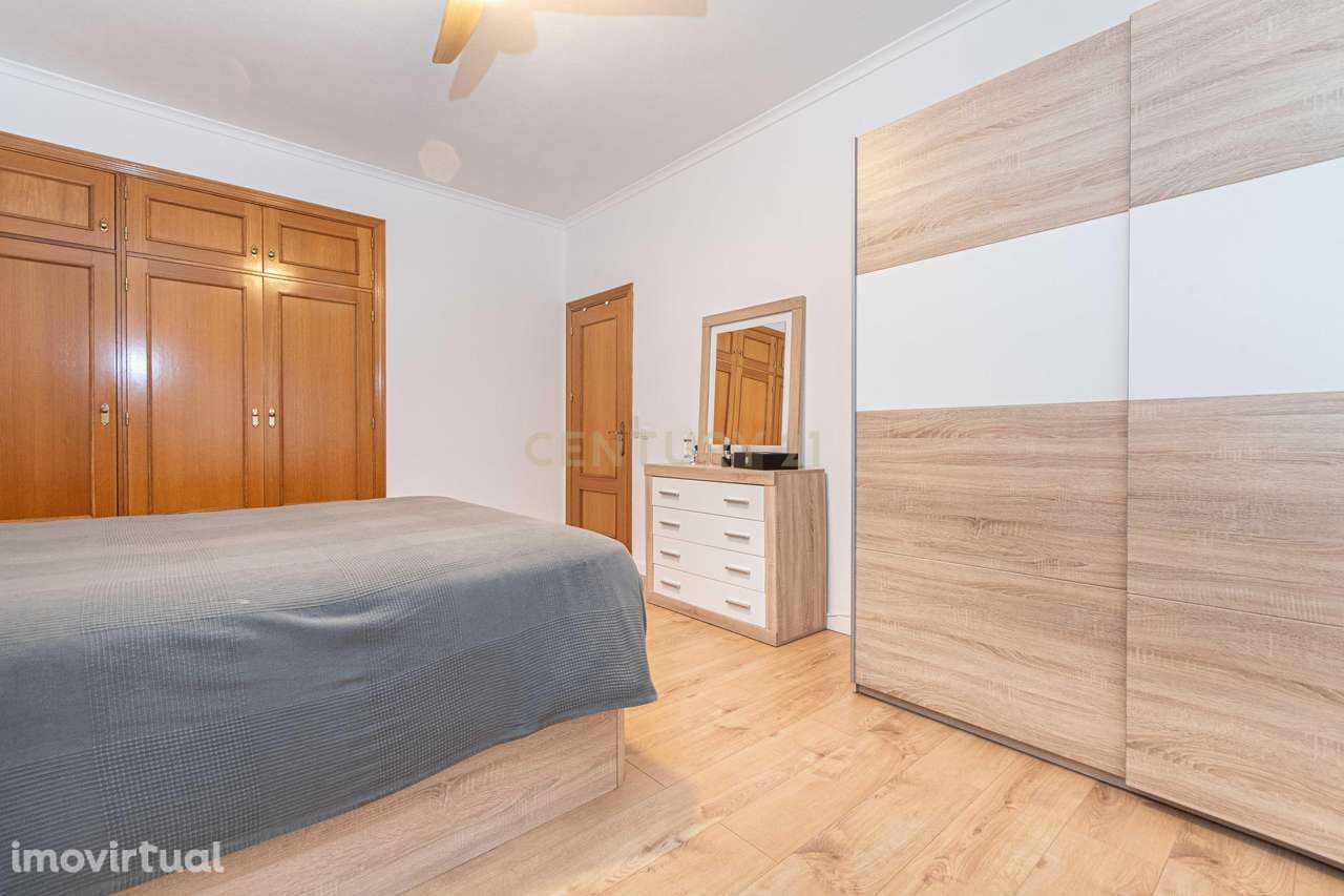 Apartamento Renovado em Samora Correia, Benavente - Grande imagem: 3/22
