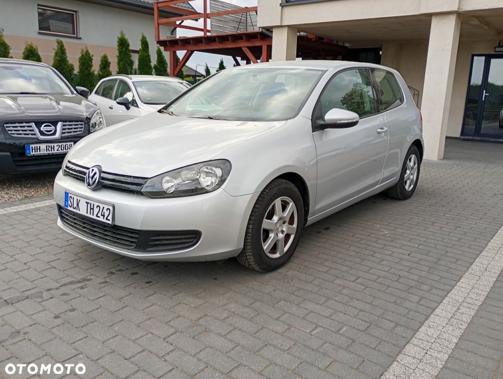 Volkswagen Golf - 2