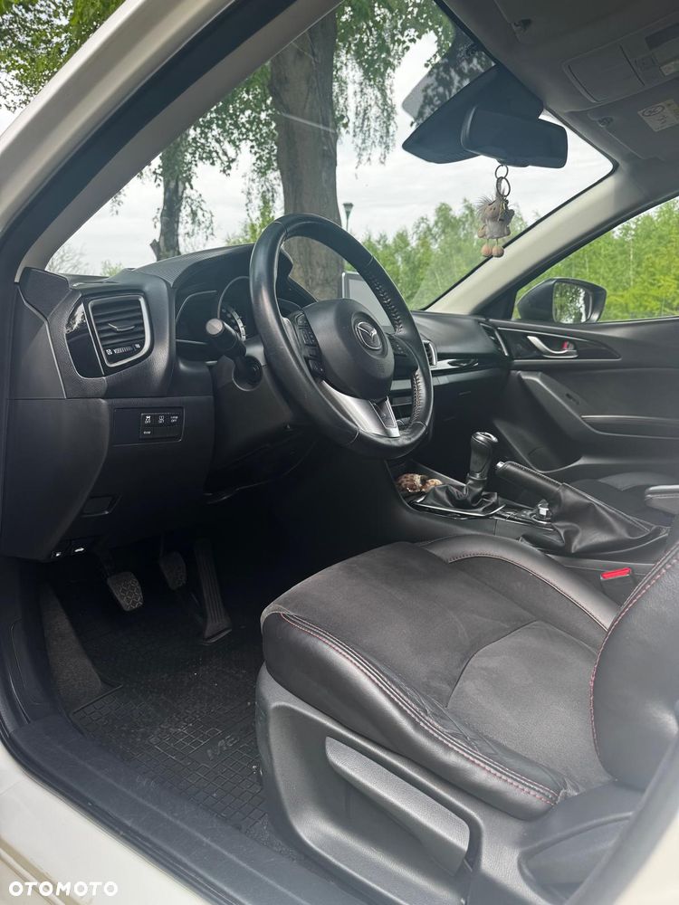 Mazda 3 - 11