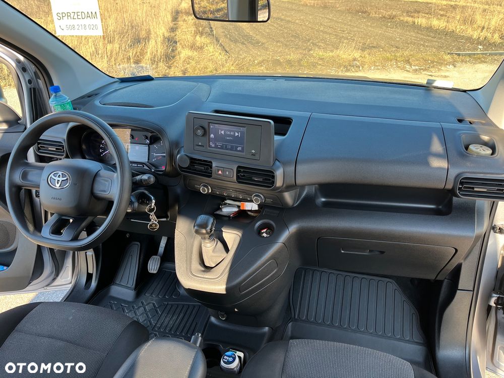 Toyota Proace City Verso 1.5 D-4D Family - 28