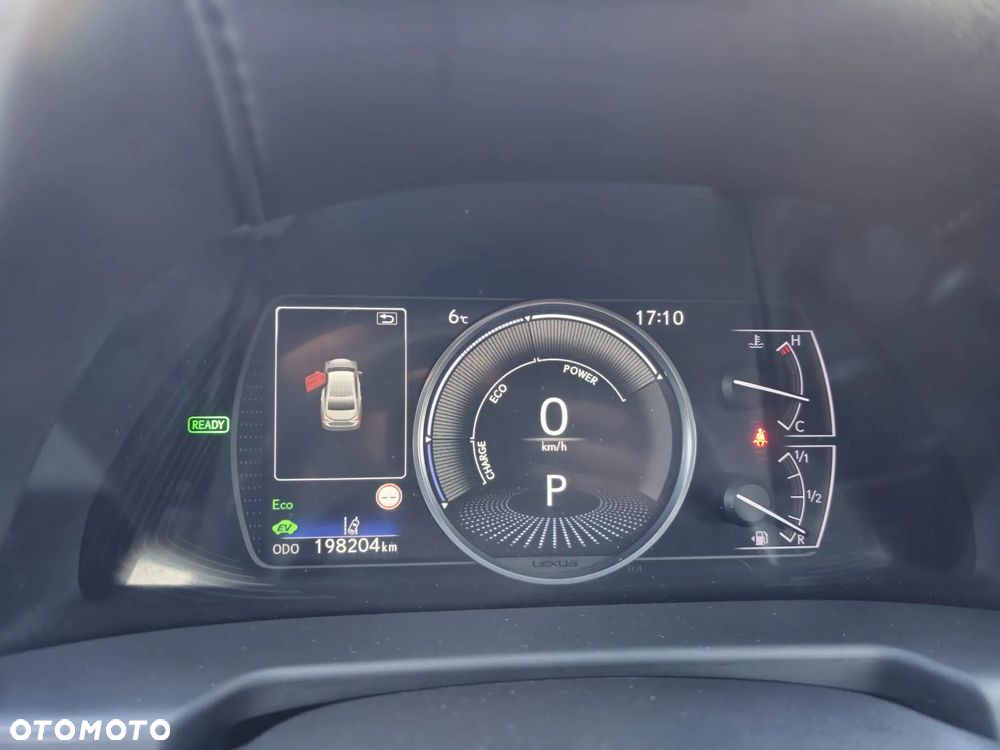 Lexus ES 300h Business Line - 18