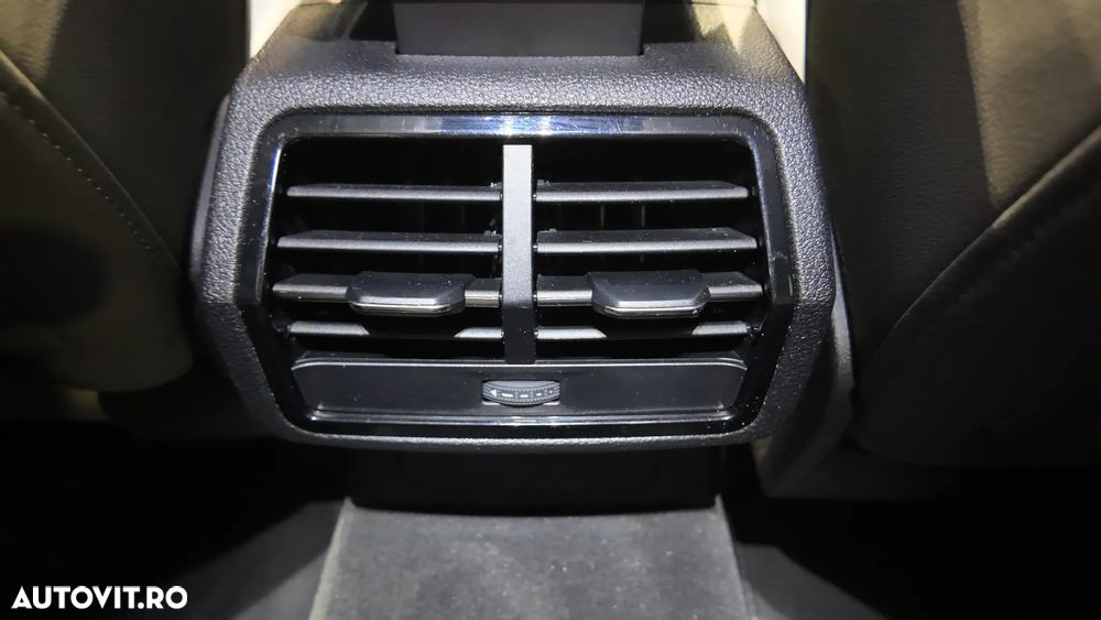 Audi Q3 45 TFSIe S tronic - 37
