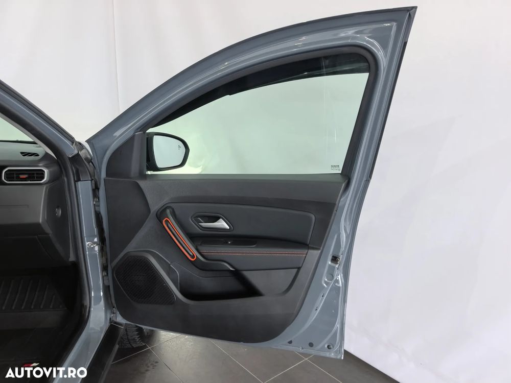 Dacia Duster TCe 150 EDC Extreme - 27