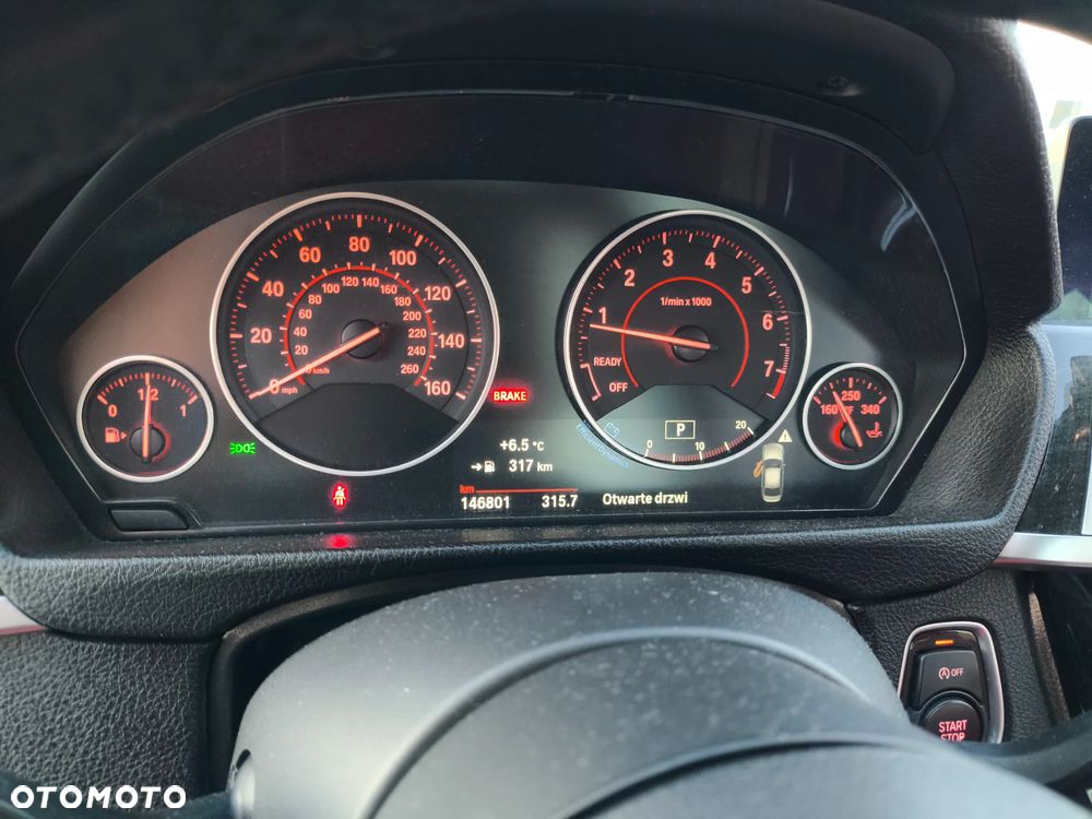 BMW Seria 3 330i xDrive Edition M Sport Shadow - 28