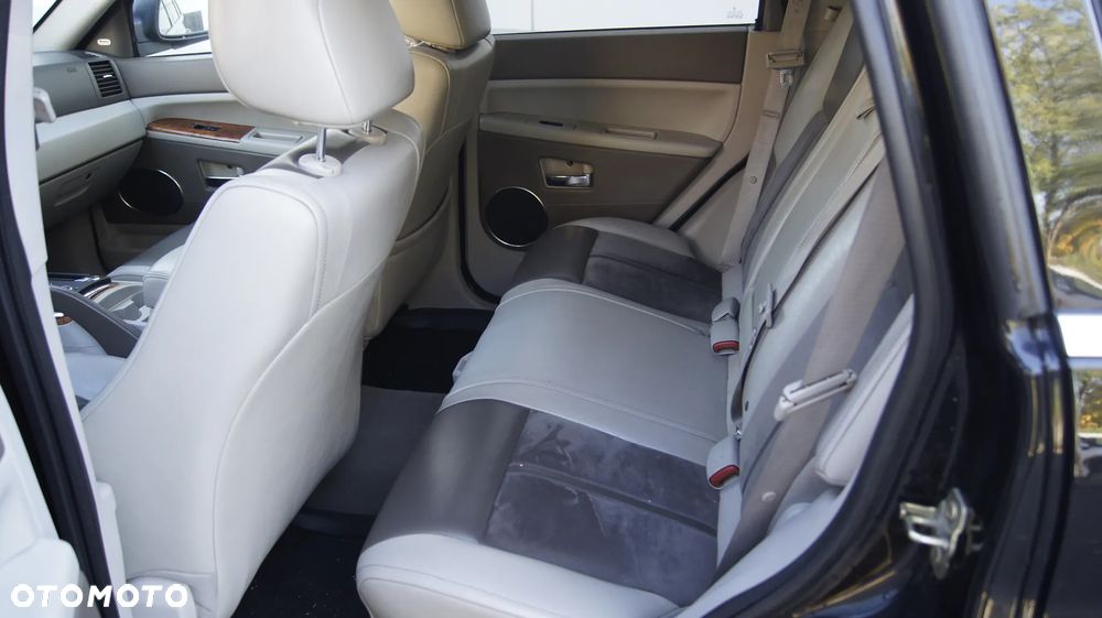 Jeep Grand Cherokee 3.0 CRD Overland - 23