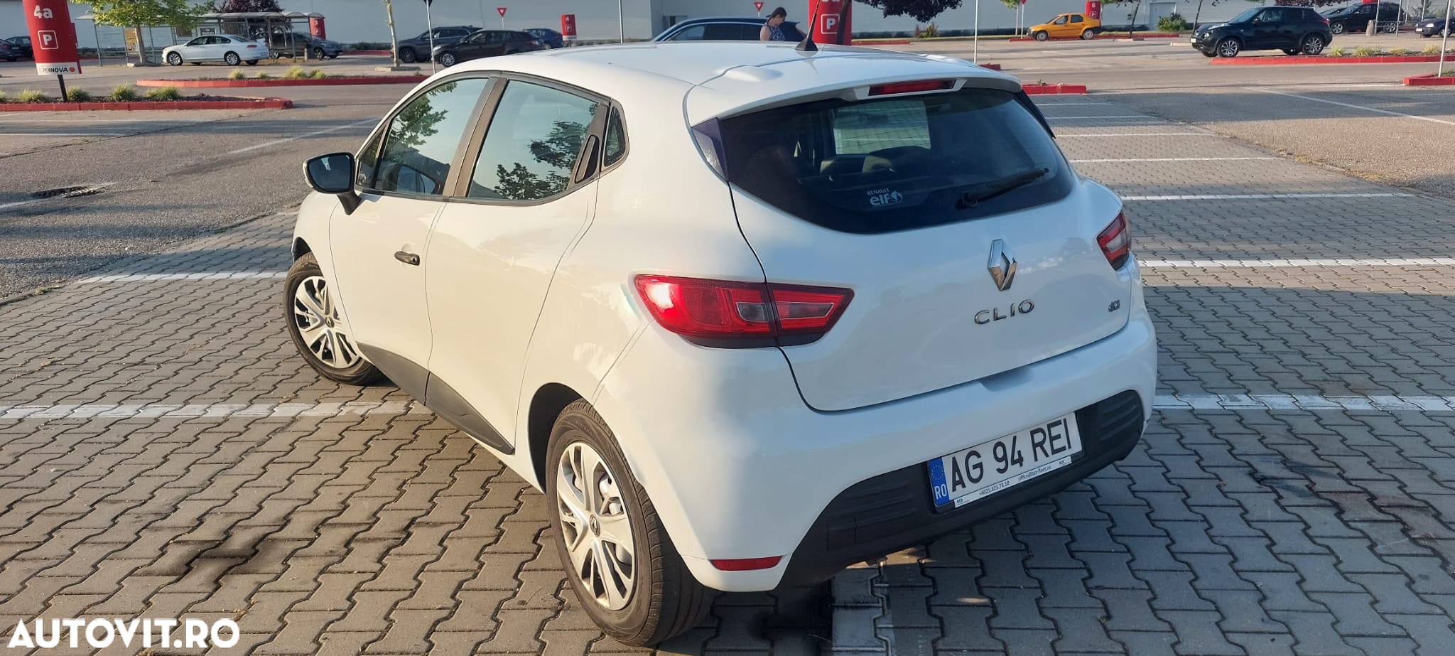 Renault Clio IV 1.5 dCi Life - 4