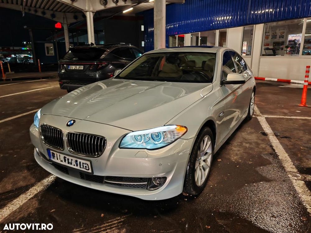 BMW Seria 5 525d xDrive AT - 26