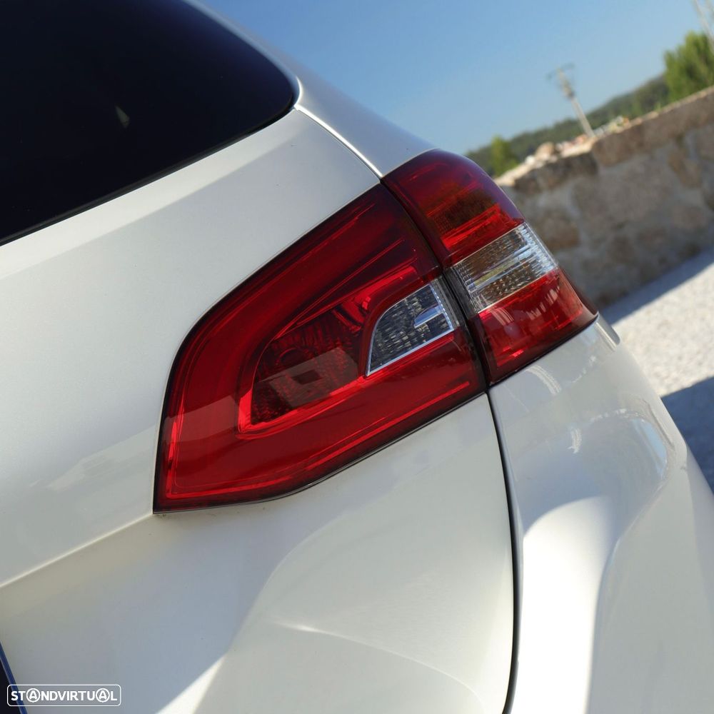 Peugeot 308 SW 1.2 PureTech Style - 11